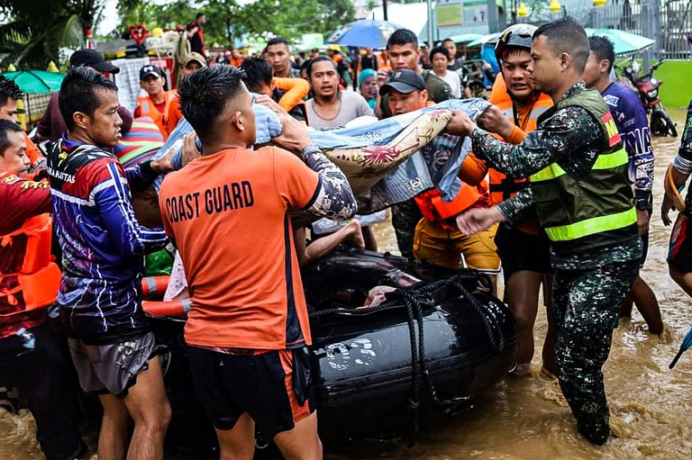PH storm3.jpg PH storm3.jpg