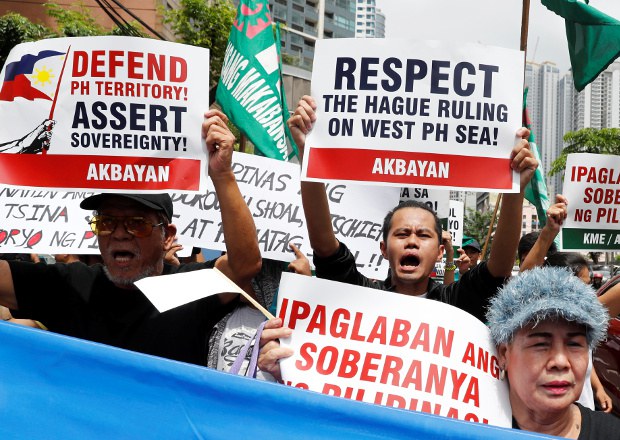 2020: Philippines Again Leans Toward US After Soft-Pedaling on South China Sea Issue 2020: Philippines Again Leans Toward US After Soft-Pedaling on South China Sea Issue