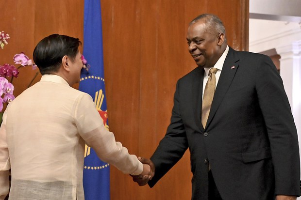 China warns Philippines not to give US more access to bases China warns Philippines not to give US more access to bases