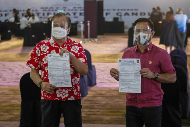 Pacquiao First to File as Philippine Election Season Officially Begins Pacquiao First to File as Philippine Election Season Officially Begins
