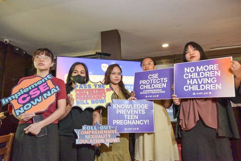 philippines-adolescent-pregnancy-bill 3.jpg philippines-adolescent-pregnancy-bill 3.jpg
