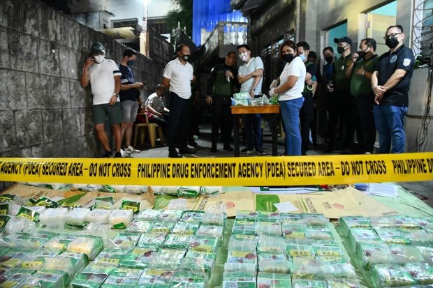 Philippine Agents Arrest Suspected Chinese Drug Kingpin Philippine Agents Arrest Suspected Chinese Drug Kingpin