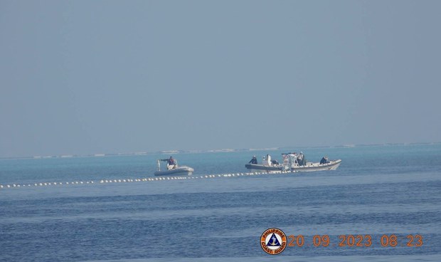 Philippines rejects China’s claim its navy boat was driven away from disputed reef Philippines rejects China’s claim its navy boat was driven away from disputed reef