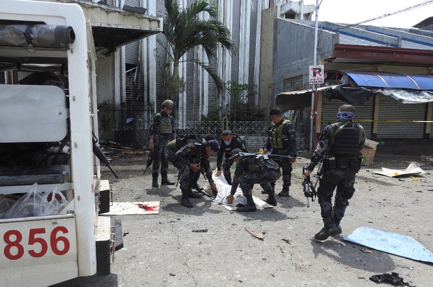 190211-PH-jolo-bombings-1000.jpg 190211-PH-jolo-bombings-1000.jpg