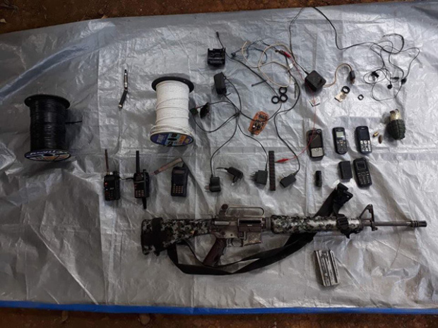  Item seized from a known bomb maker who escaped after fighting in Marawi are displayed after he was killed in a clash with soldiers on Sept. 30, 2018. [HO/4th Mechanized Infantry Brigade]