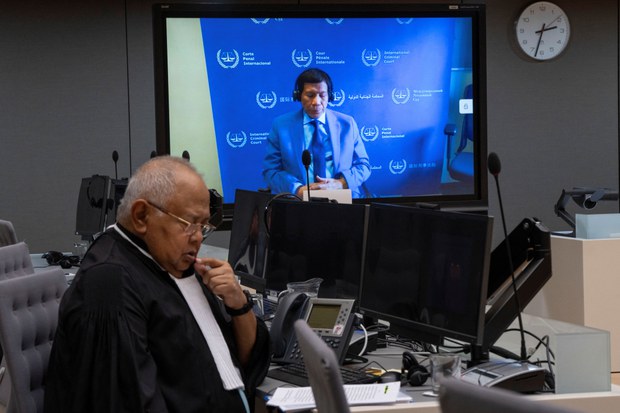 A frail-looking Rodrigo Duterte faces ICC judges for the first time A frail-looking Rodrigo Duterte faces ICC judges for the first time