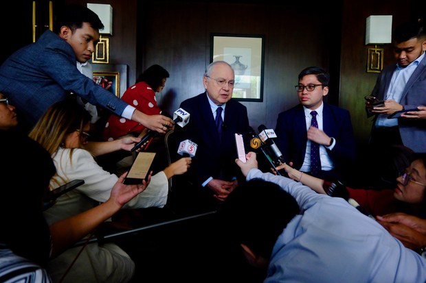 Philippine envoy: Manila’s defense alliance with Washington ‘remains intact’ Philippine envoy: Manila’s defense alliance with Washington ‘remains intact’