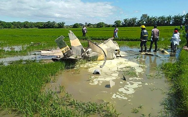 2 Philippine Air Force pilots killed in training flight crash 2 Philippine Air Force pilots killed in training flight crash