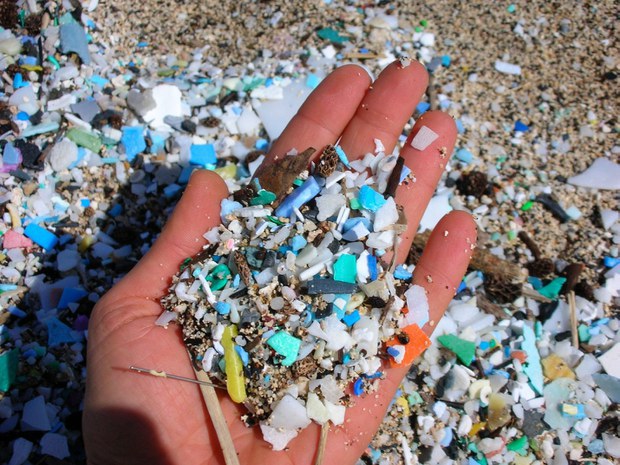 World’s oceans contain 170 trillion plastic particles, study says World’s oceans contain 170 trillion plastic particles, study says