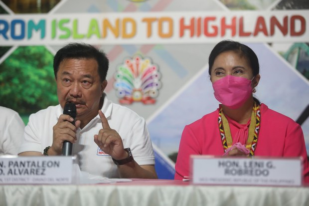 Ex-Duterte ally, party endorse Robredo in presidential race Ex-Duterte ally, party endorse Robredo in presidential race