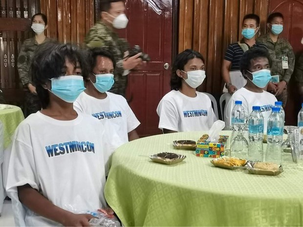 Philippines: Remaining Indonesian Hostage, 15, Rescued from Abu Sayyaf Philippines: Remaining Indonesian Hostage, 15, Rescued from Abu Sayyaf