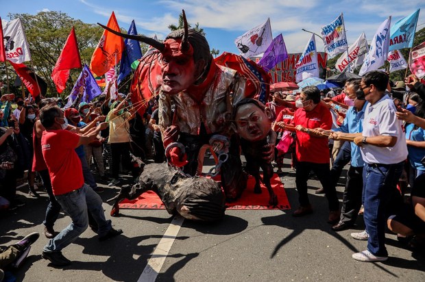 Thousands March in Philippine Capital for Human Rights Day Thousands March in Philippine Capital for Human Rights Day