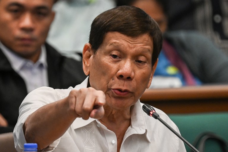 rodrigo-duterte-senate-drug-war 2.jpg