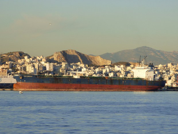 191111-GC-Greek-tanker-1000.JPG 191111-GC-Greek-tanker-1000.JPG