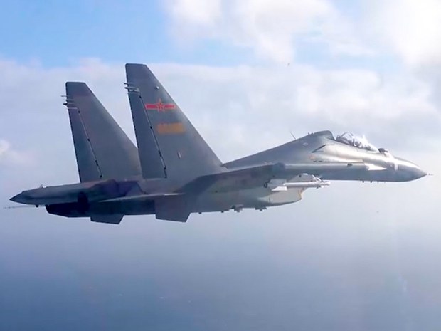 Chinese military patrols Scarborough Shoal amid rising tension Chinese military patrols Scarborough Shoal amid rising tension