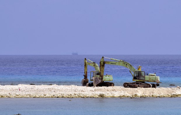 Report on Chinese construction in Spratlys challenged in Philippines, internationally Report on Chinese construction in Spratlys challenged in Philippines, internationally