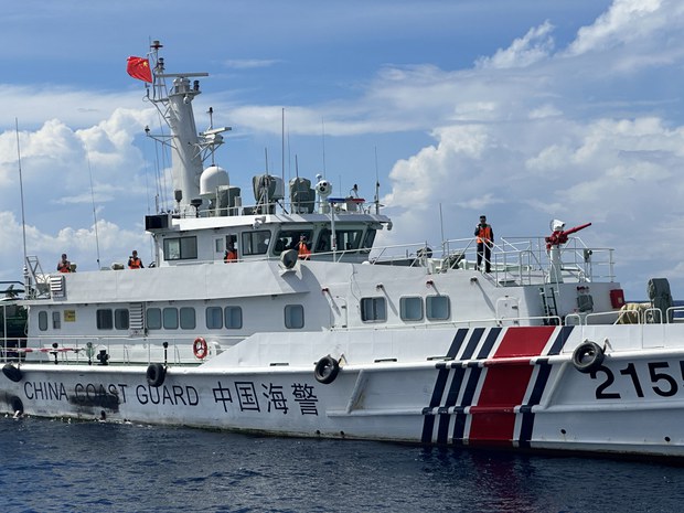 Close call as Chinese ships again harass Philippine ships in Manila’s EEZ Close call as Chinese ships again harass Philippine ships in Manila’s EEZ