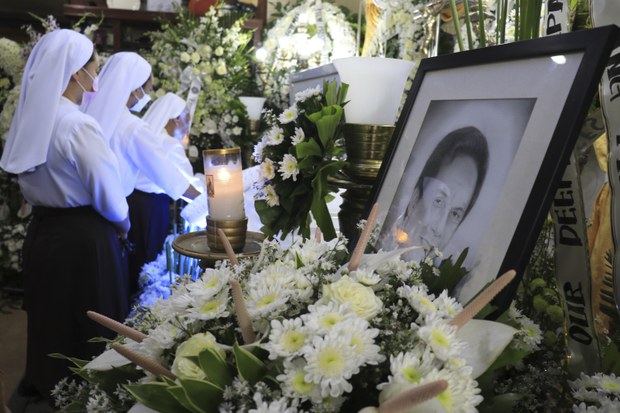Philippine top court allows transfer of cases linked to governor’s killing Philippine top court allows transfer of cases linked to governor’s killing