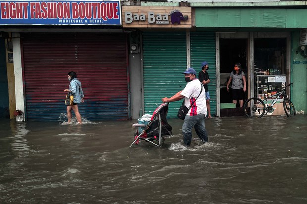 Philippines: Death Toll Rises from Floods, Landslides in Storm’s Wake Philippines: Death Toll Rises from Floods, Landslides in Storm’s Wake