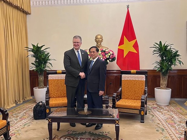 On Vietnam visit, US official warns of ‘irresponsible’ China On Vietnam visit, US official warns of ‘irresponsible’ China