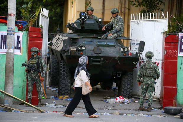 Deadly violence mars village polls in southern Philippines Deadly violence mars village polls in southern Philippines