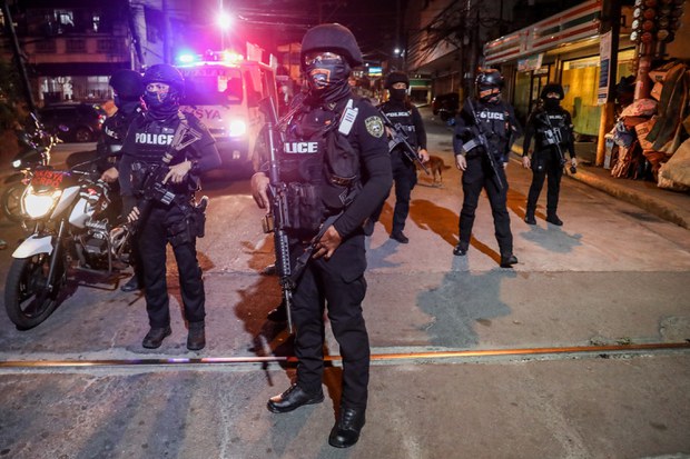 Philippine govt asks top police officers to resign for drug probe Philippine govt asks top police officers to resign for drug probe