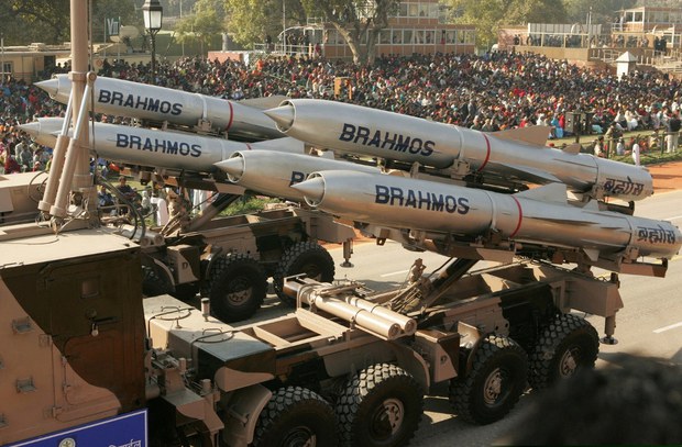 Analysts: Philippines Would Make Leap in Coastal Defenses with Indian Missiles Analysts: Philippines Would Make Leap in Coastal Defenses with Indian Missiles