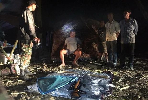 211208-TH-poaching-inside.jpg 211208-TH-poaching-inside.jpg