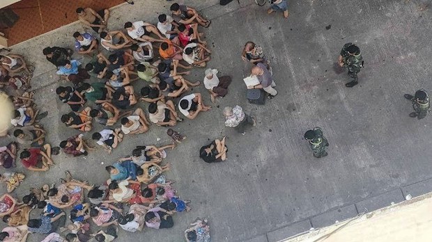 Thai police seeking anti-junta activists detain 108 Myanmar nationals in Mae Sot Thai police seeking anti-junta activists detain 108 Myanmar nationals in Mae Sot