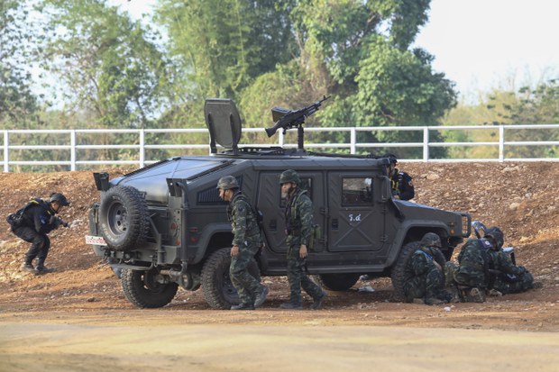 Thai hospital near Myanmar border treats dozens injured in Kayin fighting Thai hospital near Myanmar border treats dozens injured in Kayin fighting