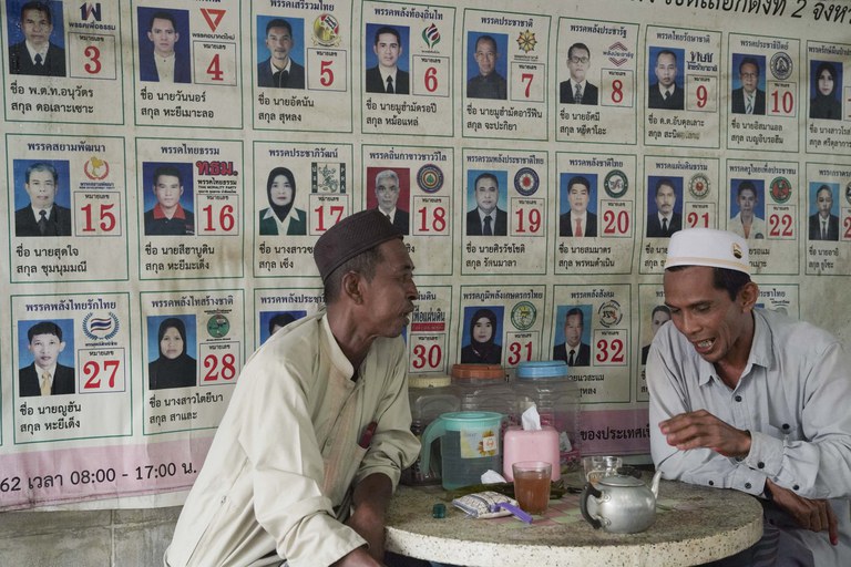 TH-tea-shops-cafe-culture 2_1.JPG TH-tea-shops-cafe-culture 2_1.JPG