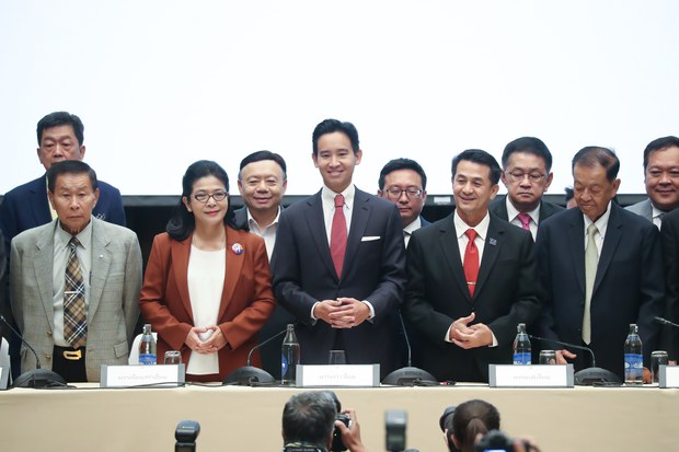 Thai opposition has ‘roadmap’ to govern, but royal reform issues linger Thai opposition has ‘roadmap’ to govern, but royal reform issues linger