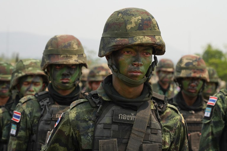 Thai-troops.jpg Thai-troops.jpg
