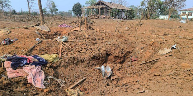 Myanmar’s junta continues airstrikes, hampering search for quake survivors Myanmar’s junta continues airstrikes, hampering search for quake survivors
