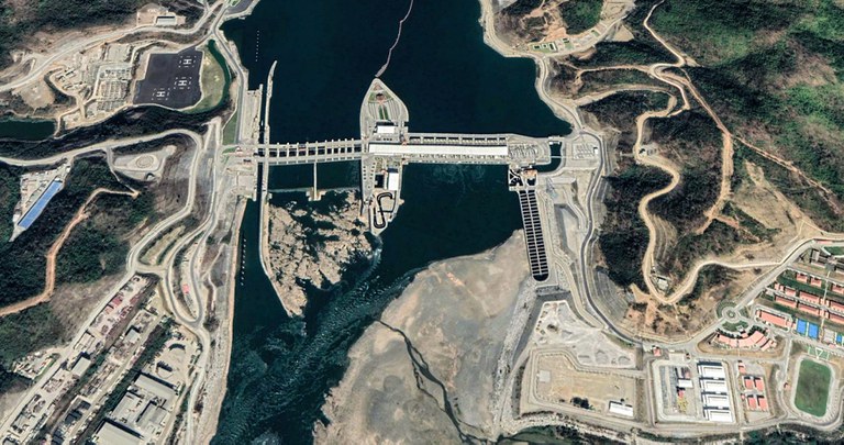 xayaburi_dam.jpg xayaburi_dam.jpg