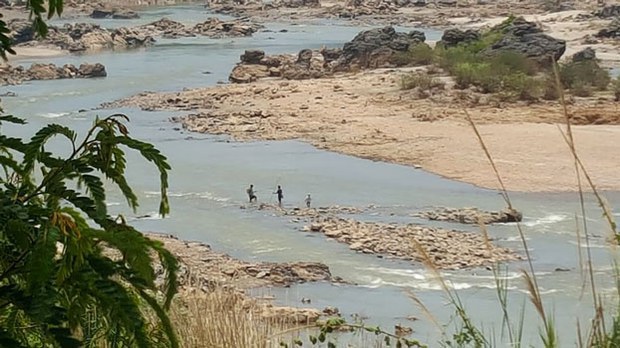 Planned Lao Dam Raises Concerns in Thailand over Impacts along Shared Border Planned Lao Dam Raises Concerns in Thailand over Impacts along Shared Border