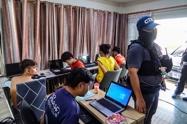 Thai police go after loan sharks preying on vulnerable people amid pandemic Thai police go after loan sharks preying on vulnerable people amid pandemic