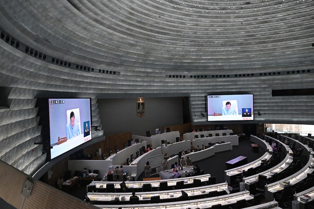 Thai senatorial hopefuls say they want to bring change, serve the people Thai senatorial hopefuls say they want to bring change, serve the people