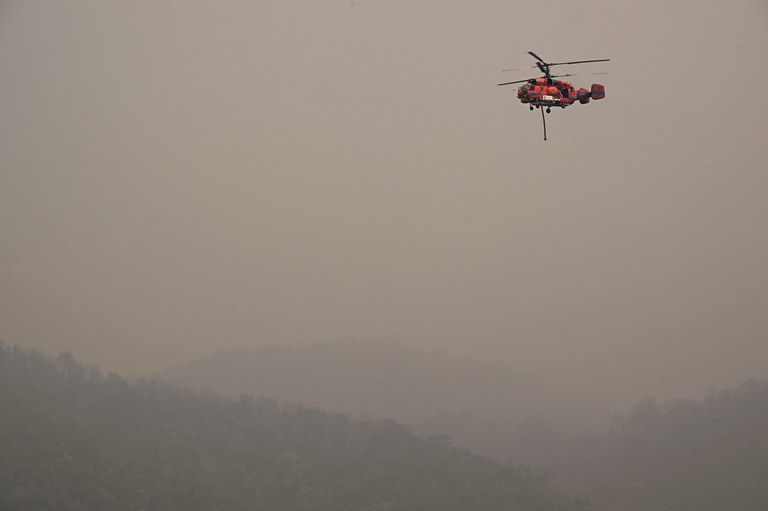 01 TH-fires2.jpg 01 TH-fires2.jpg
