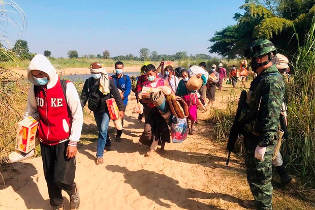 Thousands Spill across Thai Border to Flee Myanmar Clashes Thousands Spill across Thai Border to Flee Myanmar Clashes