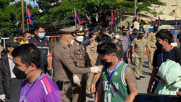 Thais Freed from Chinese Ring in Cambodia Return Home Thais Freed from Chinese Ring in Cambodia Return Home