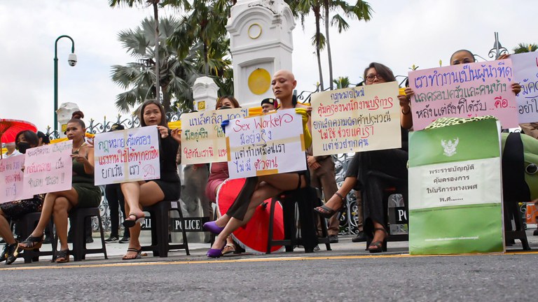 TH-sex-workers 2.jpg TH-sex-workers 2.jpg