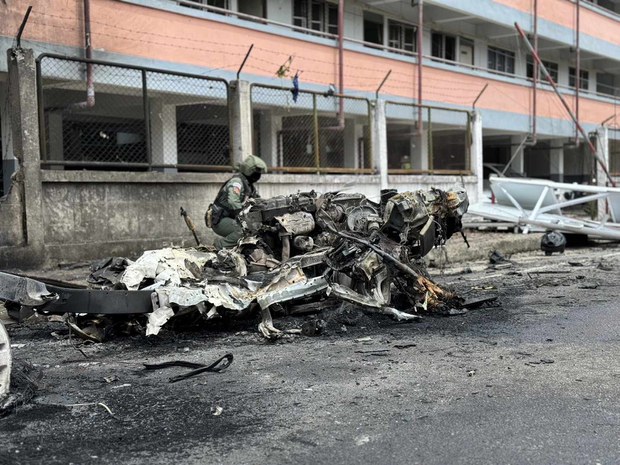 2 suspects arrested after car bombing in Thai Deep South 2 suspects arrested after car bombing in Thai Deep South