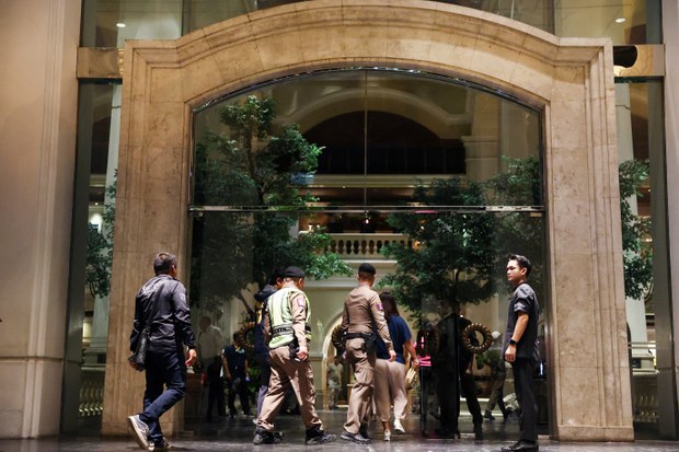 Business dispute blamed for deadly poisoning of 6 in Bangkok hotel Business dispute blamed for deadly poisoning of 6 in Bangkok hotel