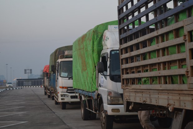 Thailand delivers first aid shipment to Myanmar via new humanitarian corridor Thailand delivers first aid shipment to Myanmar via new humanitarian corridor