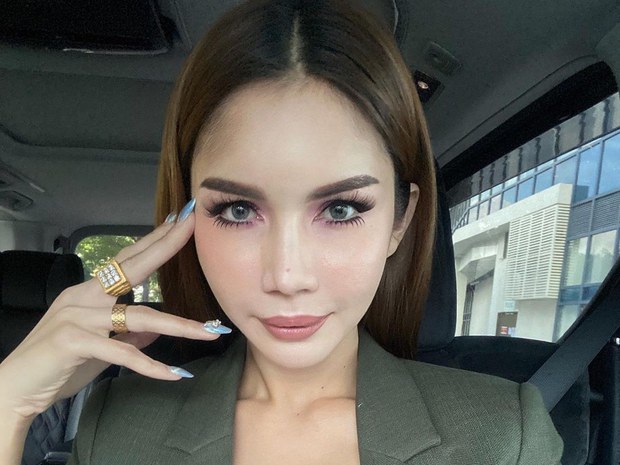 Outcry Over Thai Plan to Deport Malaysian Trans Woman Wanted for ‘Insulting Islam’ Outcry Over Thai Plan to Deport Malaysian Trans Woman Wanted for ‘Insulting Islam’