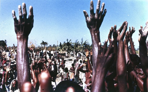 201113-cyclone-hands.jpg