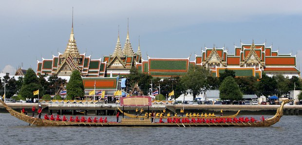 thai-king-4.jpg