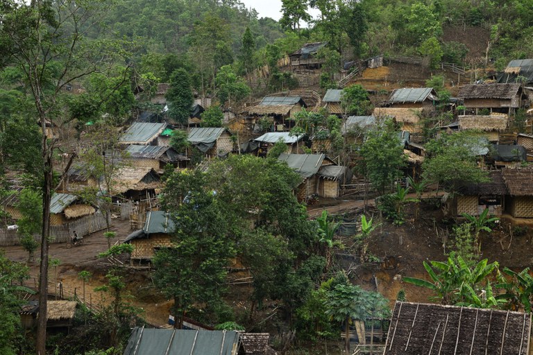 TH-MN-village-slideshow10.JPG TH-MN-village-slideshow10.JPG
