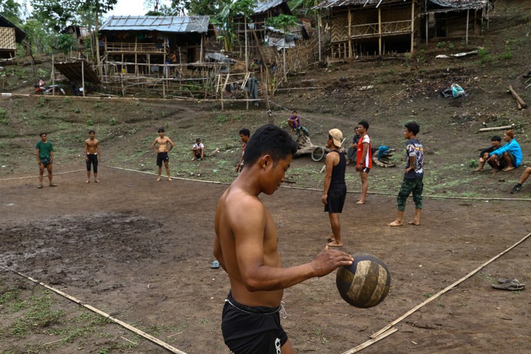 TH-MN-village-slideshow9.JPG TH-MN-village-slideshow9.JPG